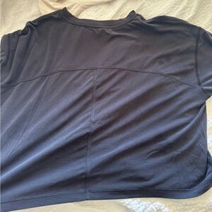 Lululemon At Ease Cropped top